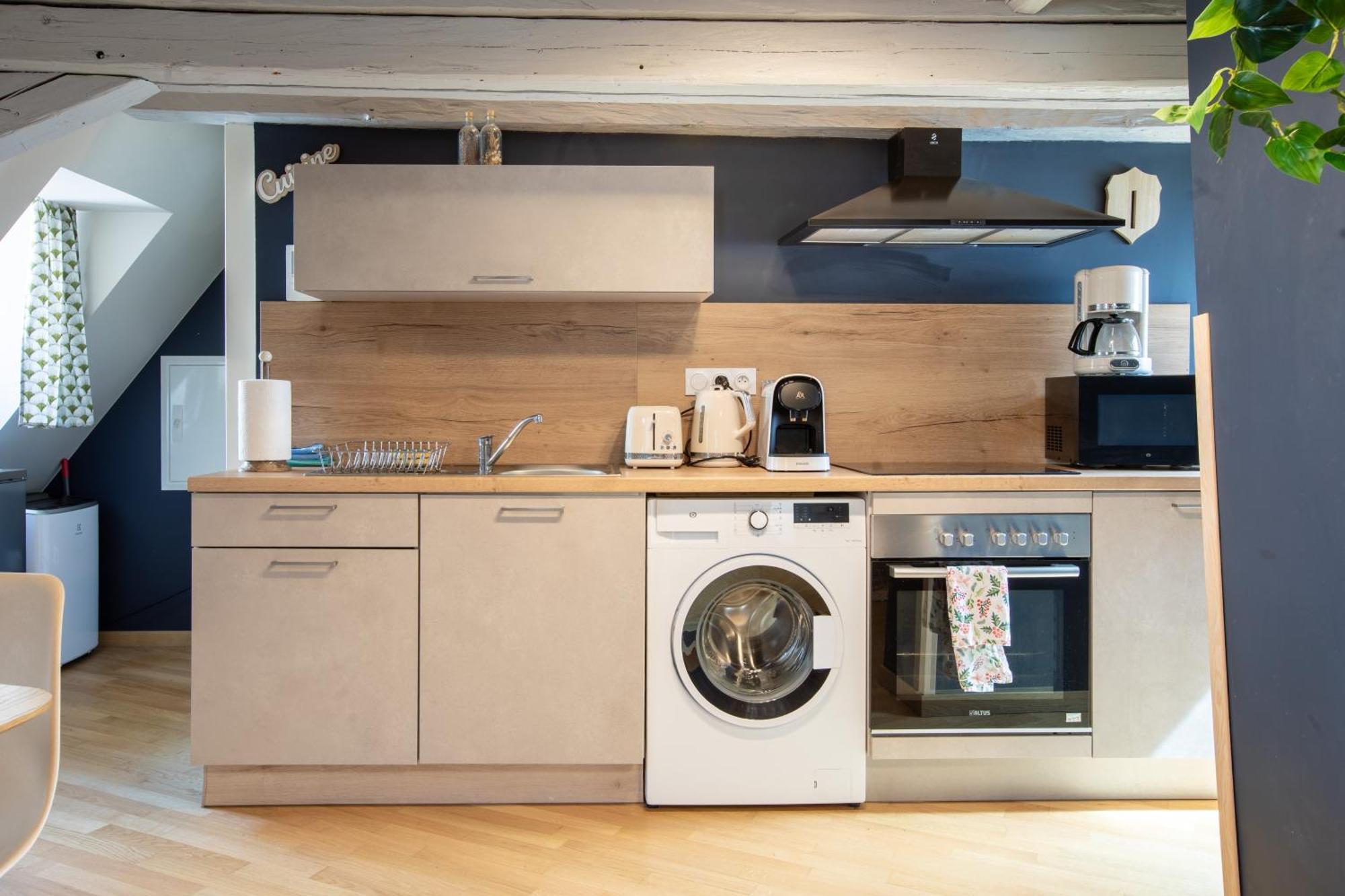 Duplex Atypique Au Coeur De Mulhouseアパートメント エクステリア 写真